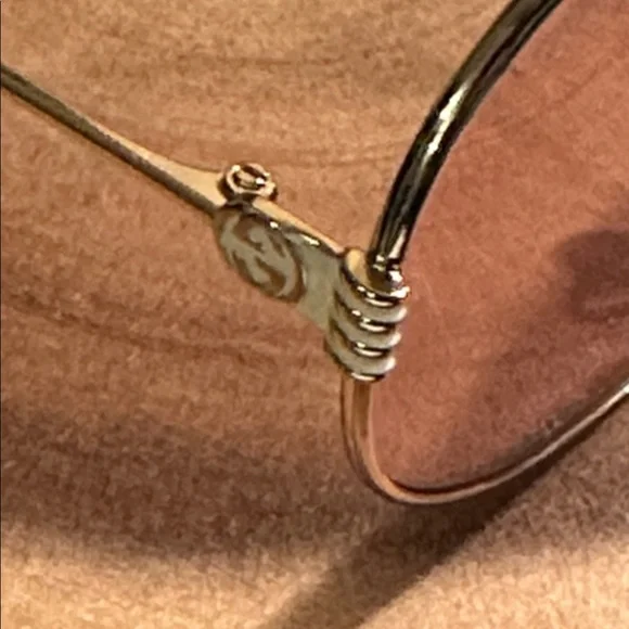 Gucci super popular brand new rose colored lens with gold  display picture 3